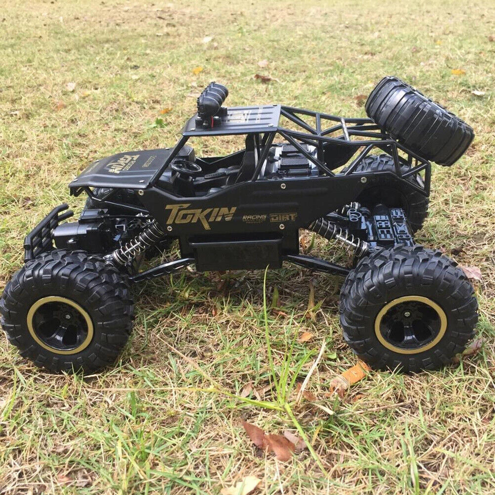 MudHawk 4WD Remote Climber